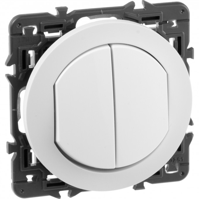Выключатель LEGRAND Celiane 1-полюсный белый SET-2-067001-08 Выключатель LEGRAND Celiane 1-полюсный белый SET-2-067001-08