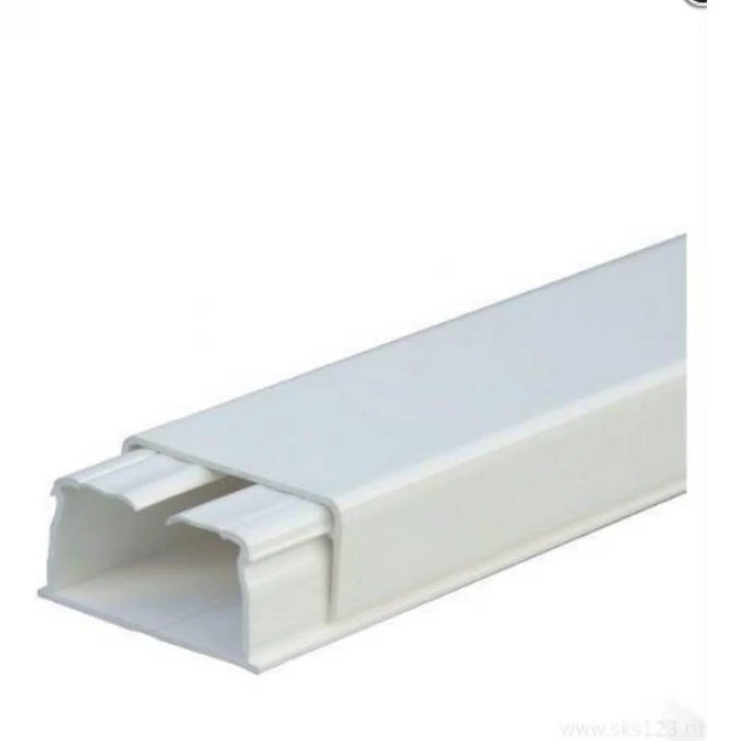 Кабель-канал LEGRAND DLPlus 32x20 30017 Кабель-канал LEGRAND DLPlus 32x20 30017