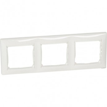 Рамка LEGRAND Valena 3 поста белый Рамка LEGRAND Valena 3 поста белый